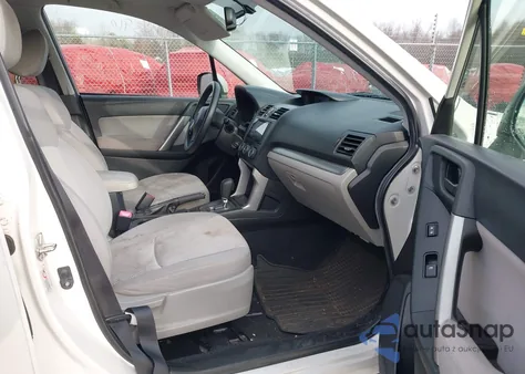 2014 Subaru Forester 2.5I Premium из США, поврежденный, VIN JF2SJAECXEH549536